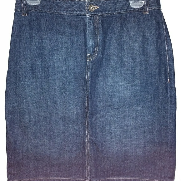 Banana Republic Jean skirt - Picture 3 of 4